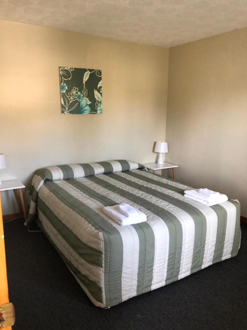 Lilybrook Motel Rangiora Buitenkant foto